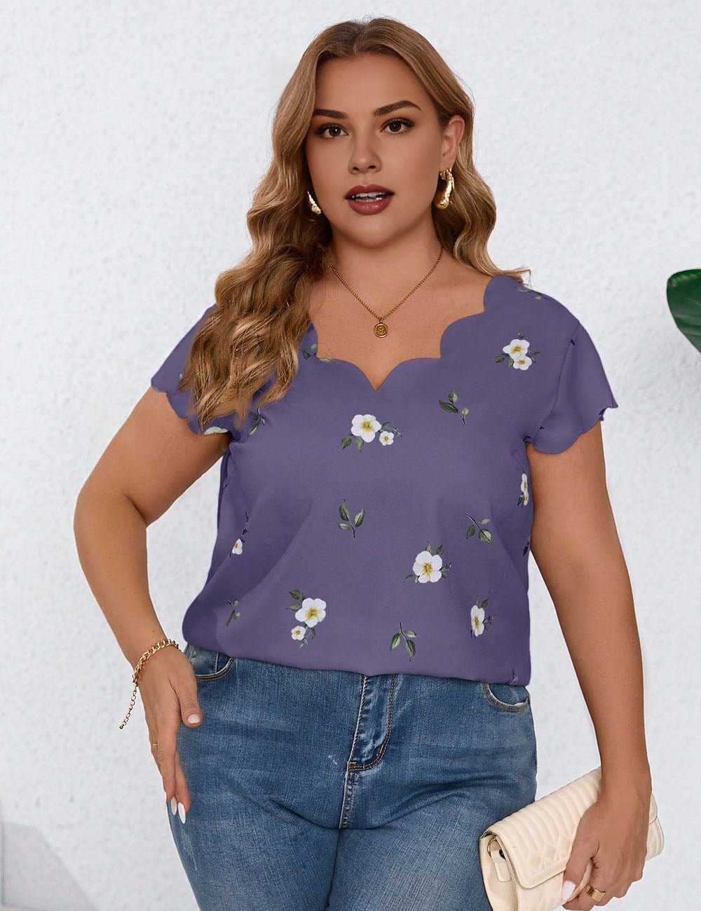 Women Plus Size Shell Edge Flower Print T-shirt | PRUSES - PRUSES