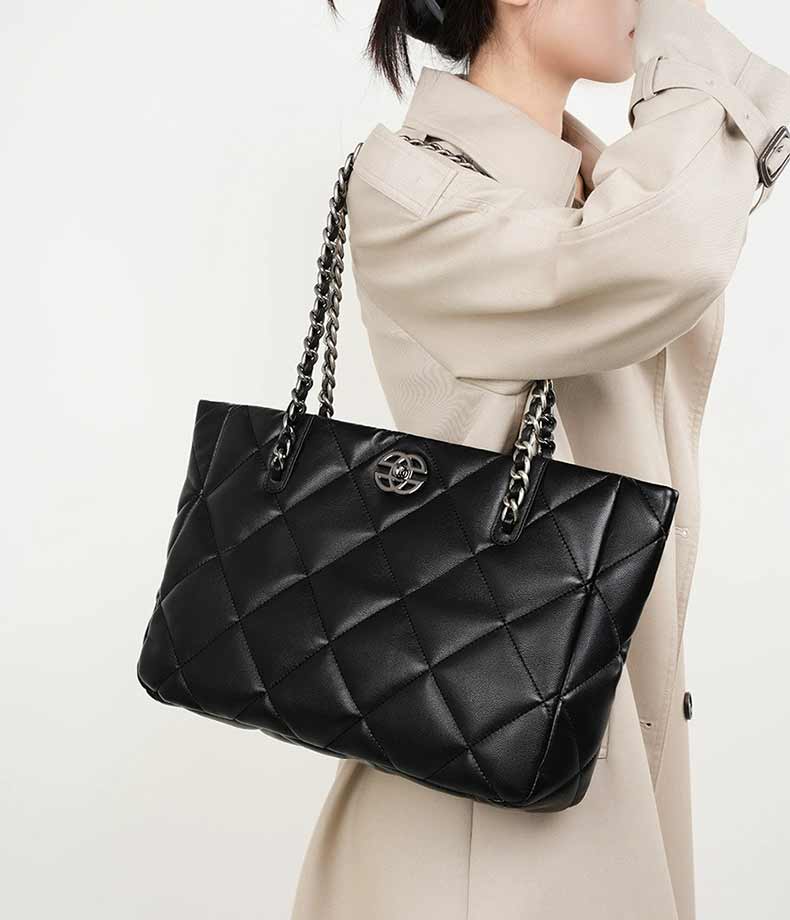 women black Leather Quilted Chain Tote Bag