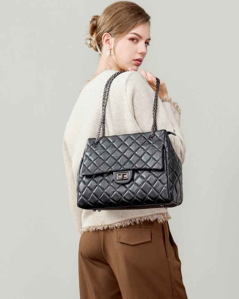 Women's black Large Leather Quilted Flap Chain Bag 