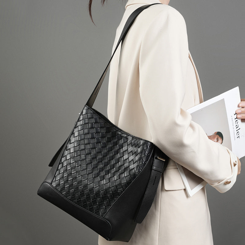 black_genuine_leather_woven_large_tote_bag_wide_strap_shoulder_bags_2