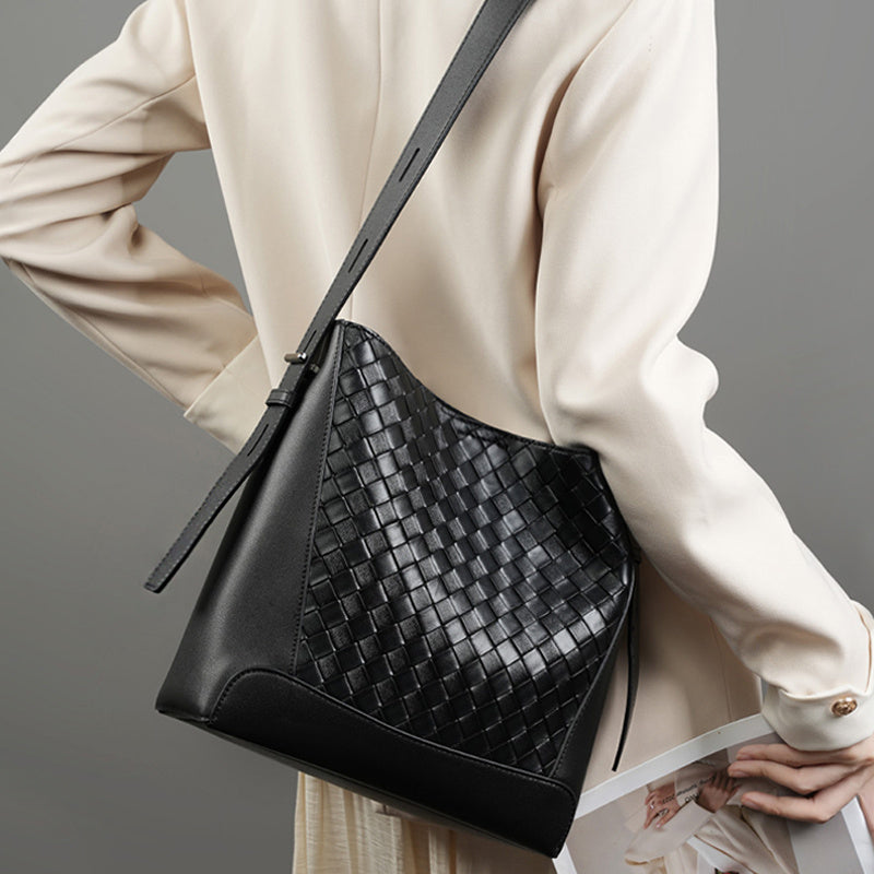 black_genuine_leather_woven_large_tote_bag_wide_strap_shoulder_bags_3