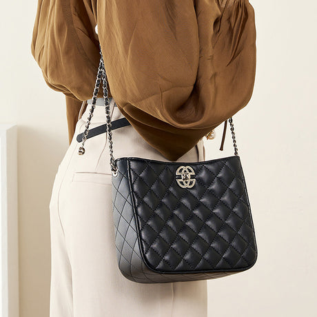 Women's black  Quilted Genuine Leather Chain Crossbody Bag