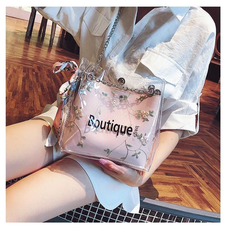 transparent_bucket_bag_white_inner_pouch_chain_crossbody_clear_bag_4